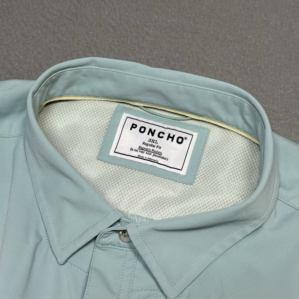 Poncho Men's Casual Button-Down Shirt in Light Sage - Picture 3 of 11